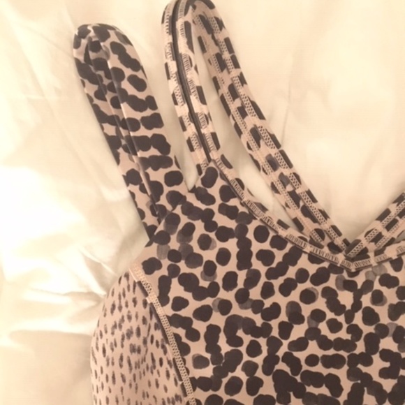 Lululemon active tank top - Picture 5 of 6